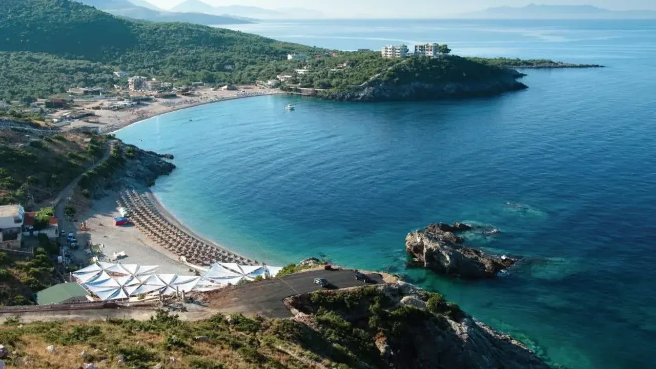 Calm, clear turquoise water off a rocky point on the Riviera coast near Jal Beach
